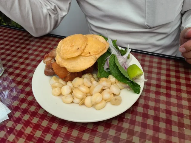 Chicharroneria San Antonio - Restaurantes - Saylla - Cusco